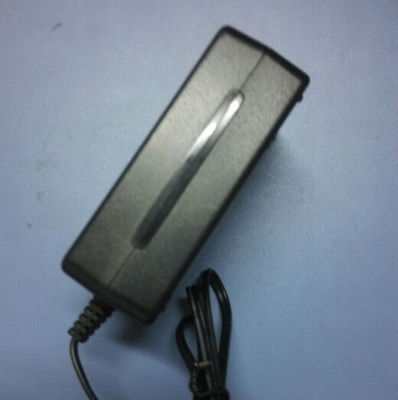 การสลับ 2.5A สก์ท็อป Power Adapter 9V ใช้ในอุปกรณ์คลังข้อมูล