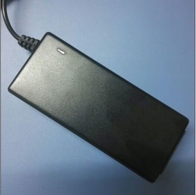 19V 3.4A สก์ท็อป Power Adapter IEC320 / C14 แล็ปท็อปอะแดปเตอร์สำหรับคอมพิวเตอร์พีซี