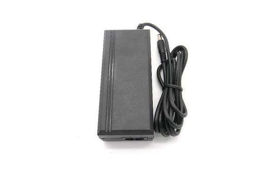 12V 2A AC ไป DC Power Adapter กว่าปัจจุบัน / คง 5.5x2.1mm ปัจจุบัน