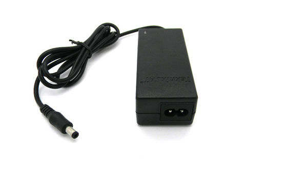 18Volt 45W สก์ท็อป DC Power Supply ลัดวงจรสำหรับทำให้สหภาพยุโรปไฟเสียบ