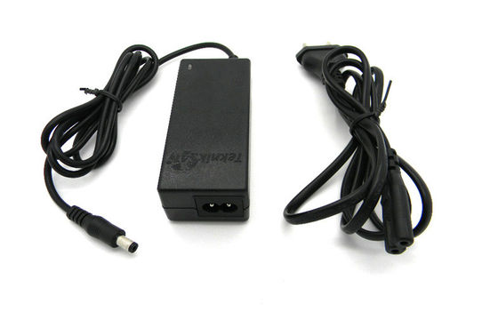 18Volt 45W สก์ท็อป DC Power Supply ลัดวงจรสำหรับทำให้สหภาพยุโรปไฟเสียบ