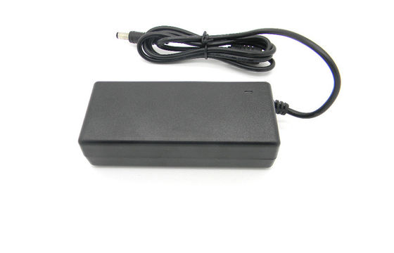 24V 3A สก์ท็อป Switching Power Supply / ยูนิเวอร์แซ Power Adapter ไฟ LED