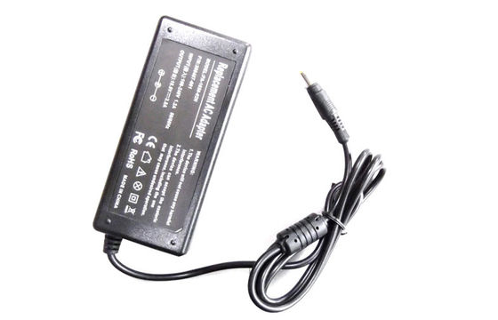 สหภาพยุโรปสหรัฐแล็ปท็อป Power Adapter Wall Mount สำหรับ HP / Compaq