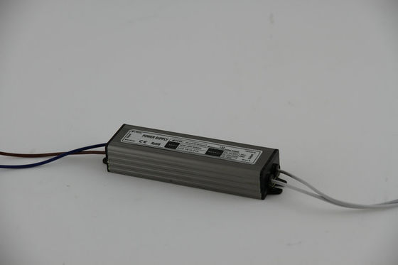 18W 300mA กันน้ำคงที่ในปัจจุบันไดร์เวอร์ LED AC สากลสำหรับจอแสดงผล LCD