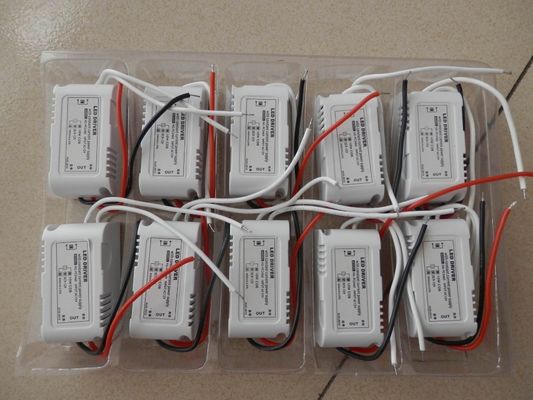 1A 150mA คงที่ในปัจจุบันไดร์เวอร์ LED 10W กับไฟฟ้ากระแสสลับขาเข้า