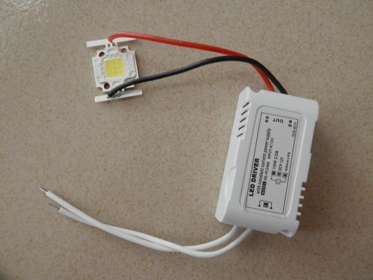 น้ำท่วมไฟ 10W คงที่ไดร์เวอร์ LED ปัจจุบัน 10 วัตต์ LED ไฟสลับ