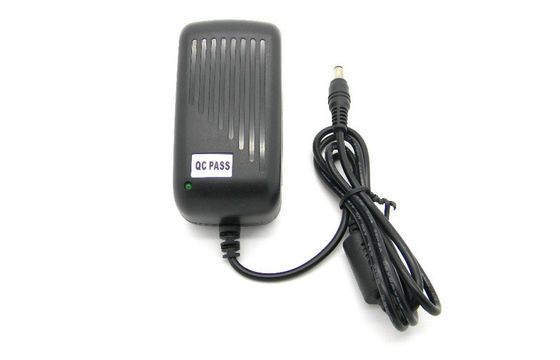 High Efficency Wall Mount Power Adapter 12V 2A AC100-240V With 1.2M Copper