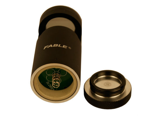 ห้องปฏิบัติการ Gemological Portable Gem Polariscope แหล่งจ่ายไฟจากแบตเตอรี่
