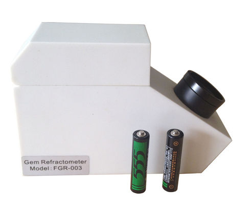 เครื่องวัดการแผ่รังสีเดสก์ทอปแบบตั้งโต๊ะฟิล์มทดสอบและขอบเขตการทดสอบ 1.35 - 1.85