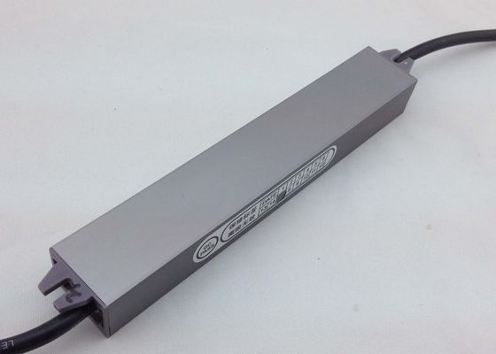 แหล่งจ่ายไฟ LED กำลังไฟ 30 วัตต์คงที่ 12VDC / DC 24V สำหรับไฟ LED Pixel